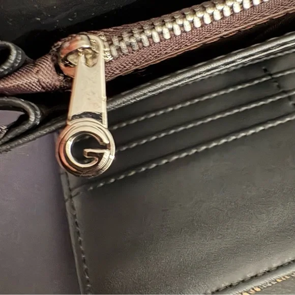 Fashion Trifold Long Wallet Black Brown Snap Closure Silver Hardware - Picture 14 of 15